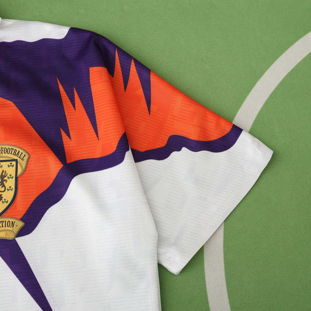 9193 season Scotland away retro Fan version