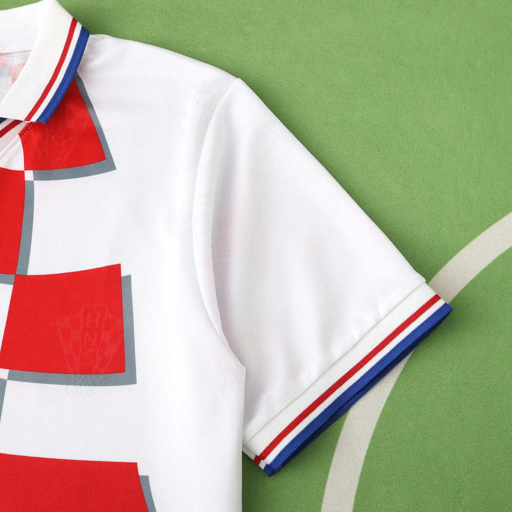 1998 season Croatia home retro Fan version