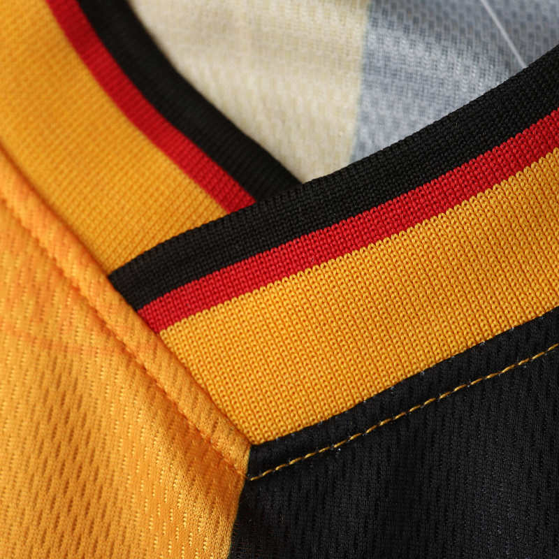 2425 season KaizerChiefsFC home retro Fan version