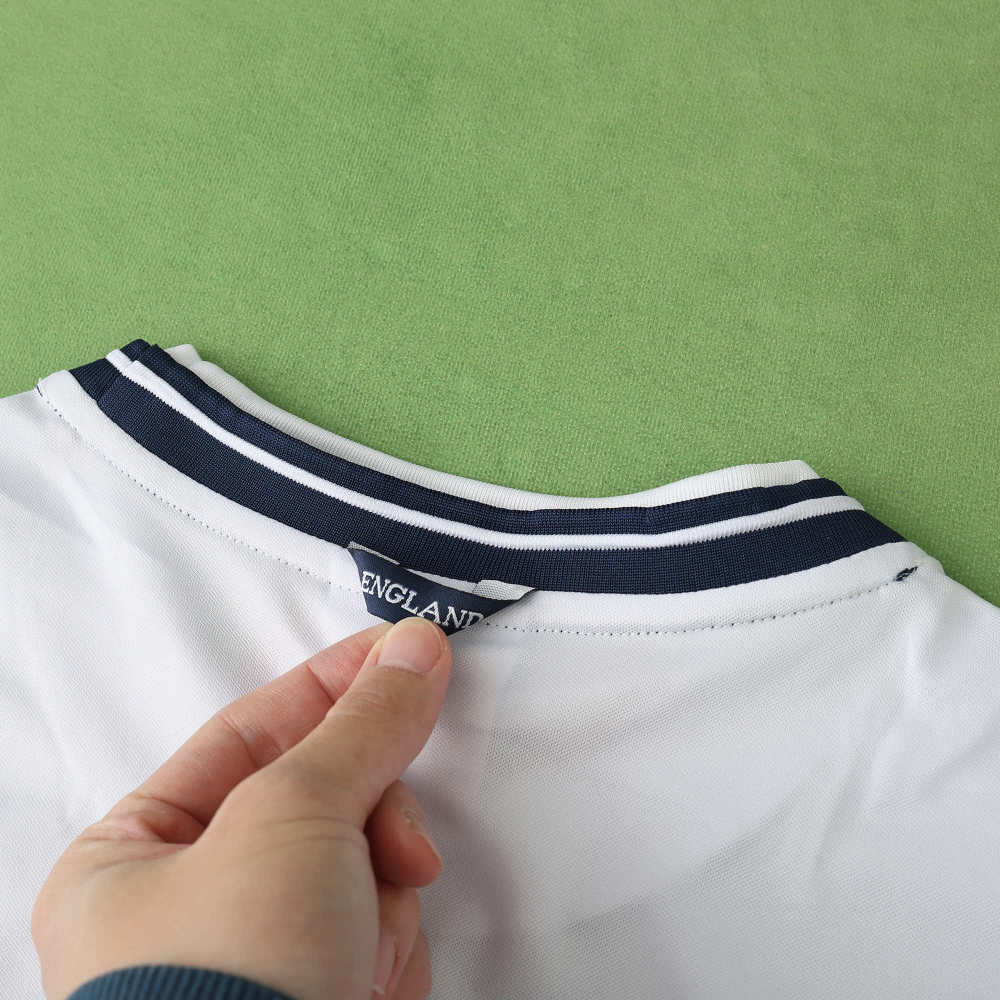 9901 season England home retro Fan version