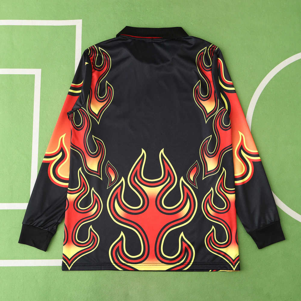 1998 season Japan Goalkeeper long sleeved retro Fan version