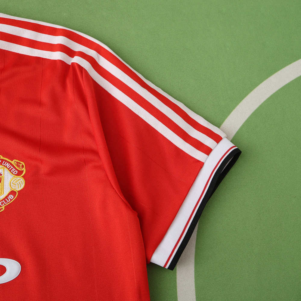 1984 season Manchester United F.C. home retro Fan version