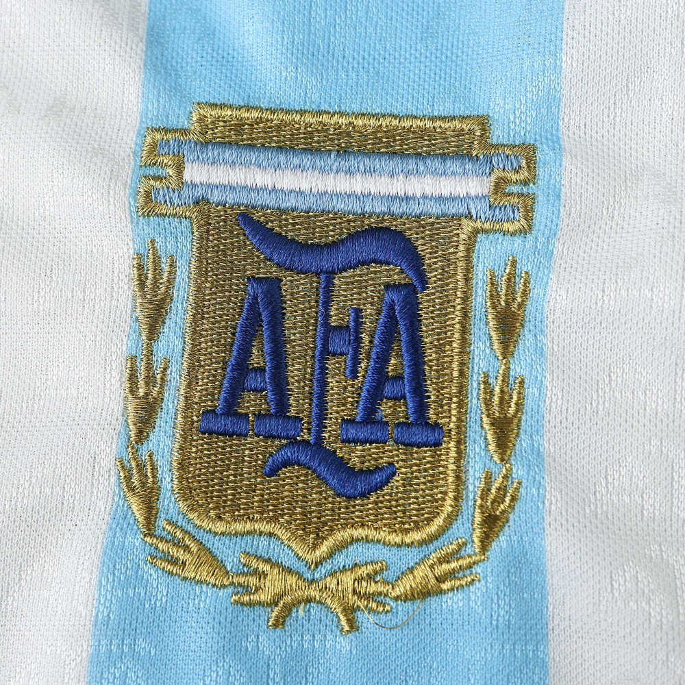 1996 season Argentina home retro Fan version