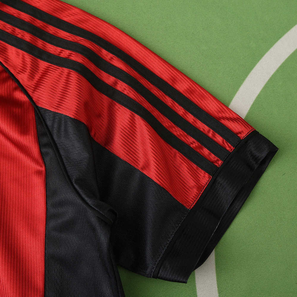 9899 season A.C. Milan home retro Fan version