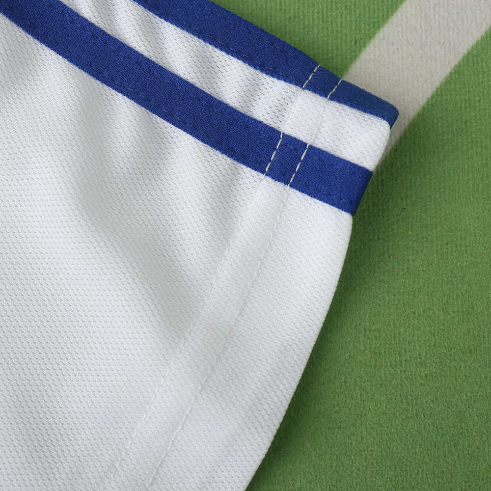 2004 season Greece away retro Fan version
