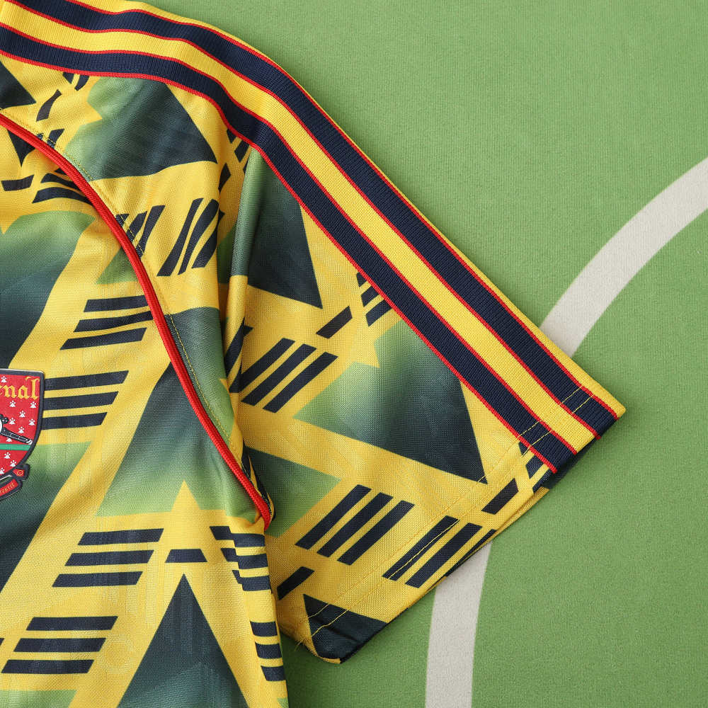 9193 season Arsenal F.C. away retro Fan version