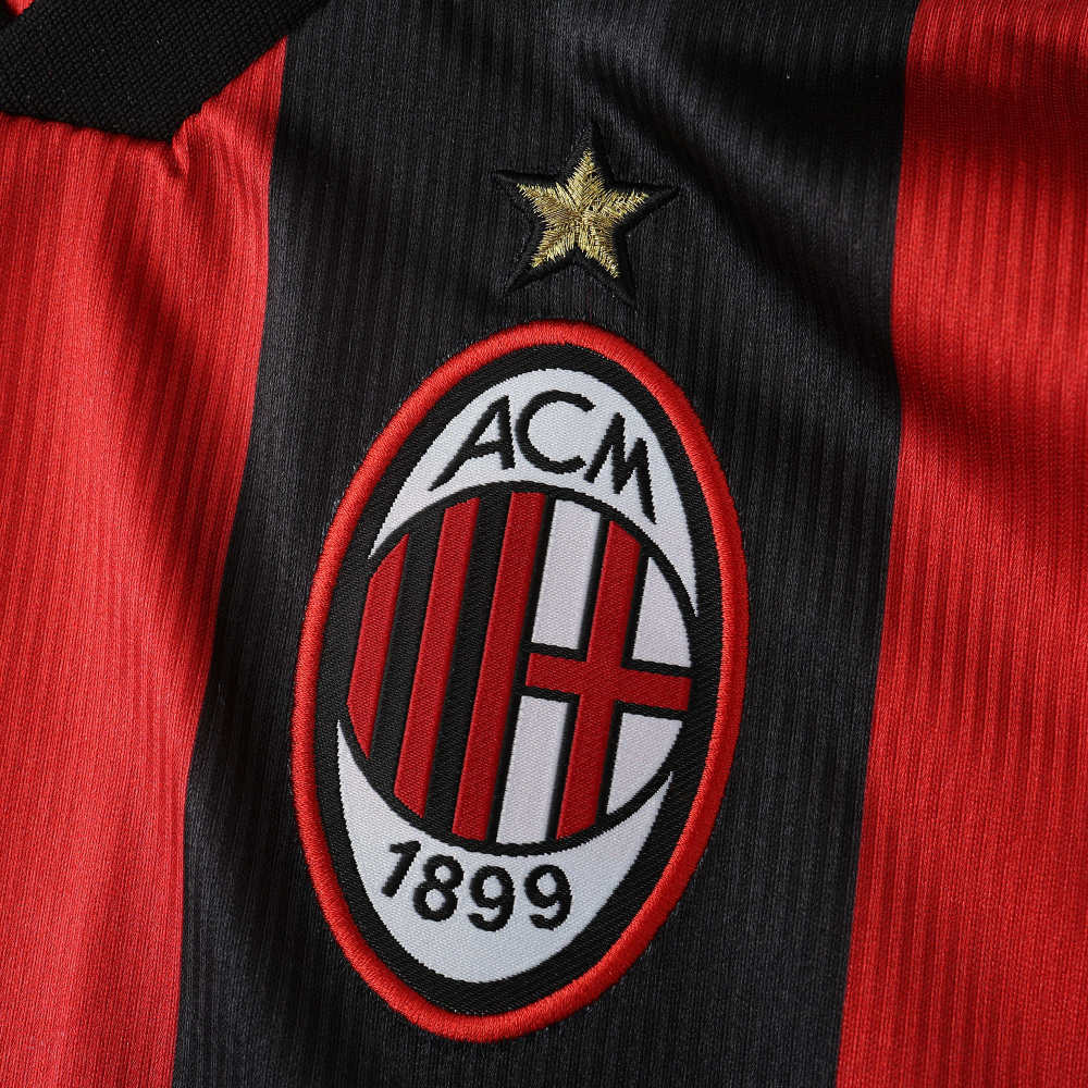 9899 season A.C. Milan home retro Fan version