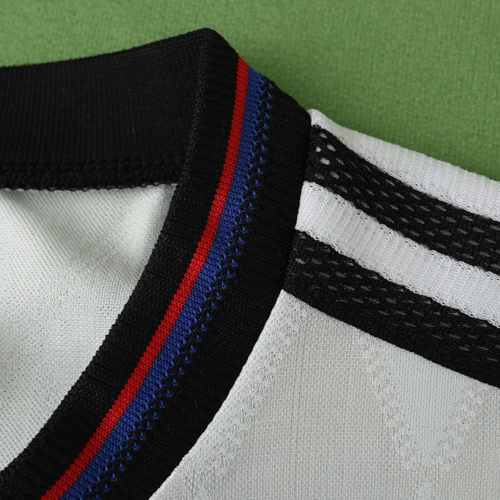 9798 season Fußball-Club Bayern München away retro Fan version