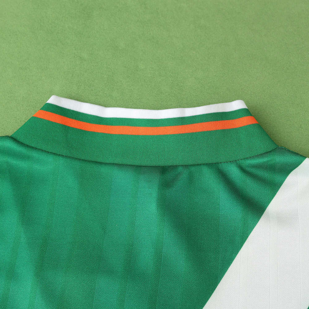 9294 season Ireland home retro Fan version