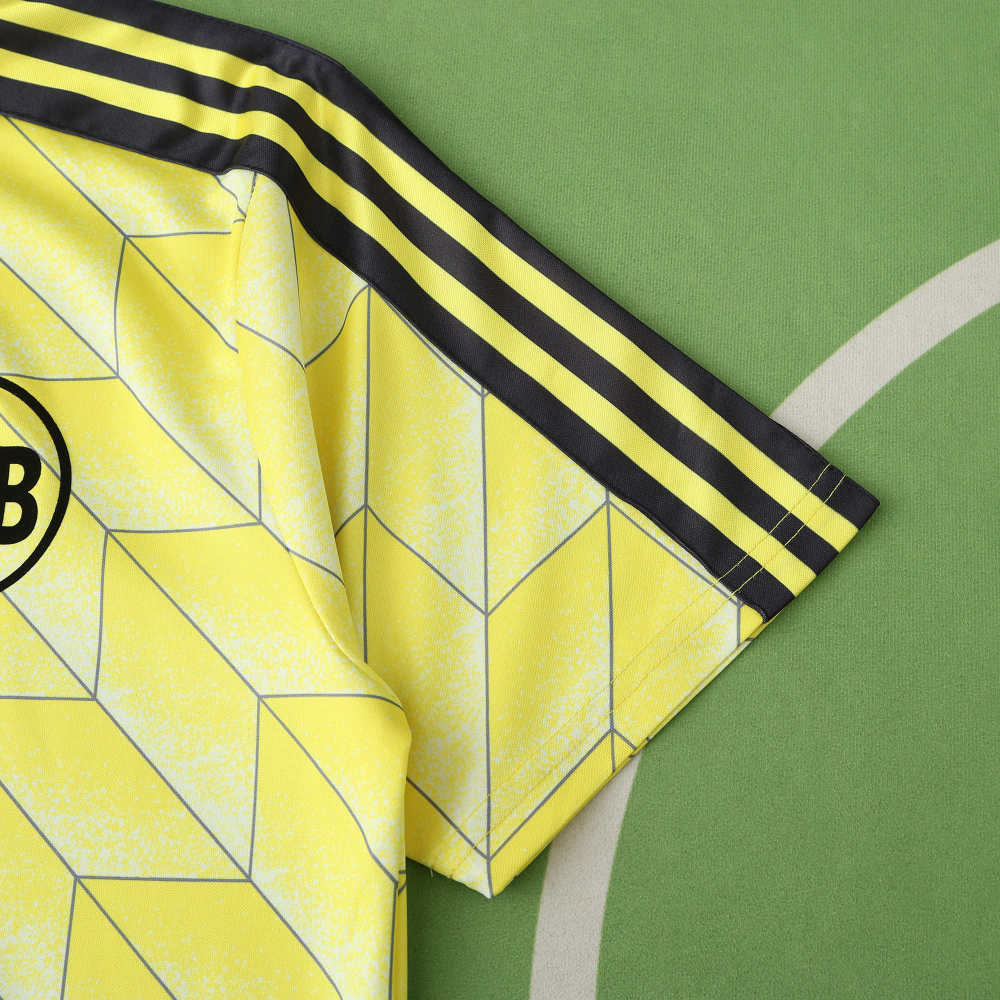 1988 season Borussia Dortmund home retro Fan version