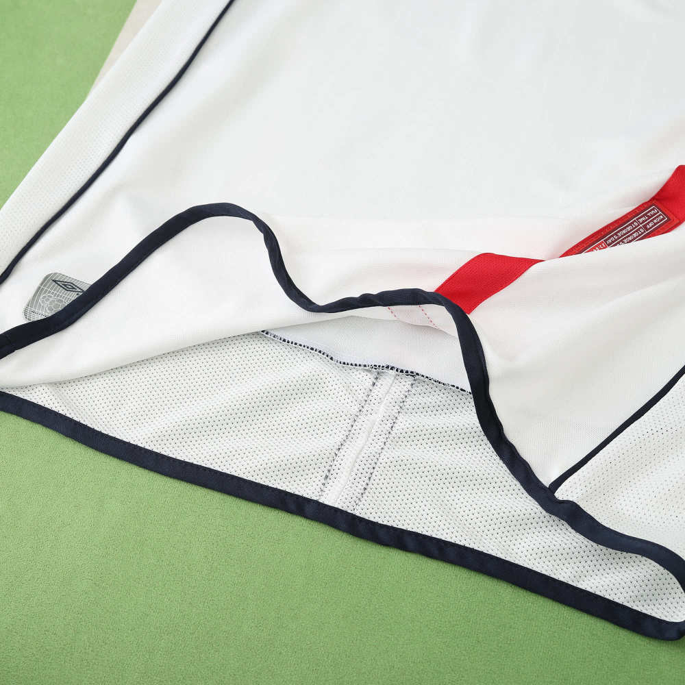 2002 season England home retro Fan version