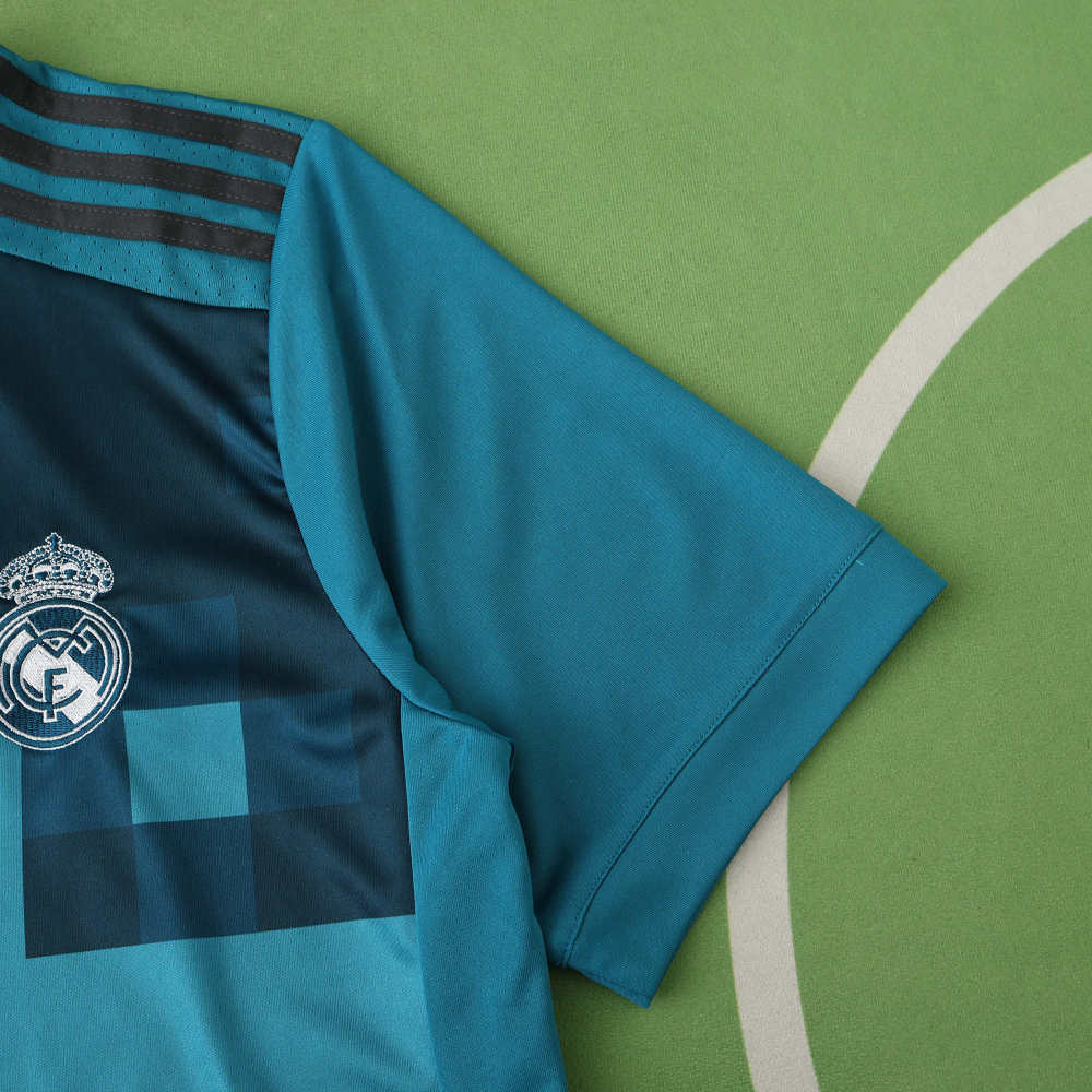 1718 season Real Madrid CF third retro Fan version