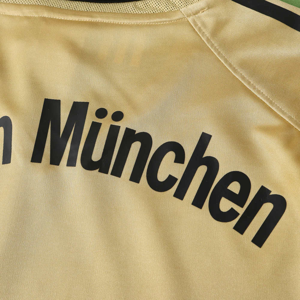 0405 season Fußball-Club Bayern München home retro Fan version