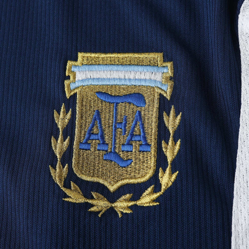 1998 season Argentina away retro Fan version