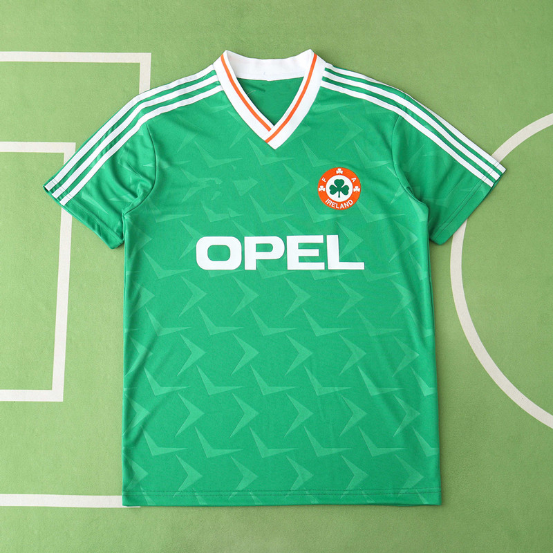 1990 season Ireland home retro Fan version