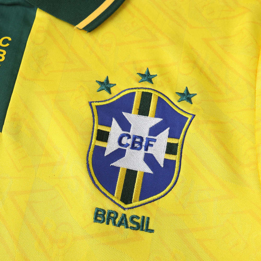 9193 season Brazil home retro Fan version