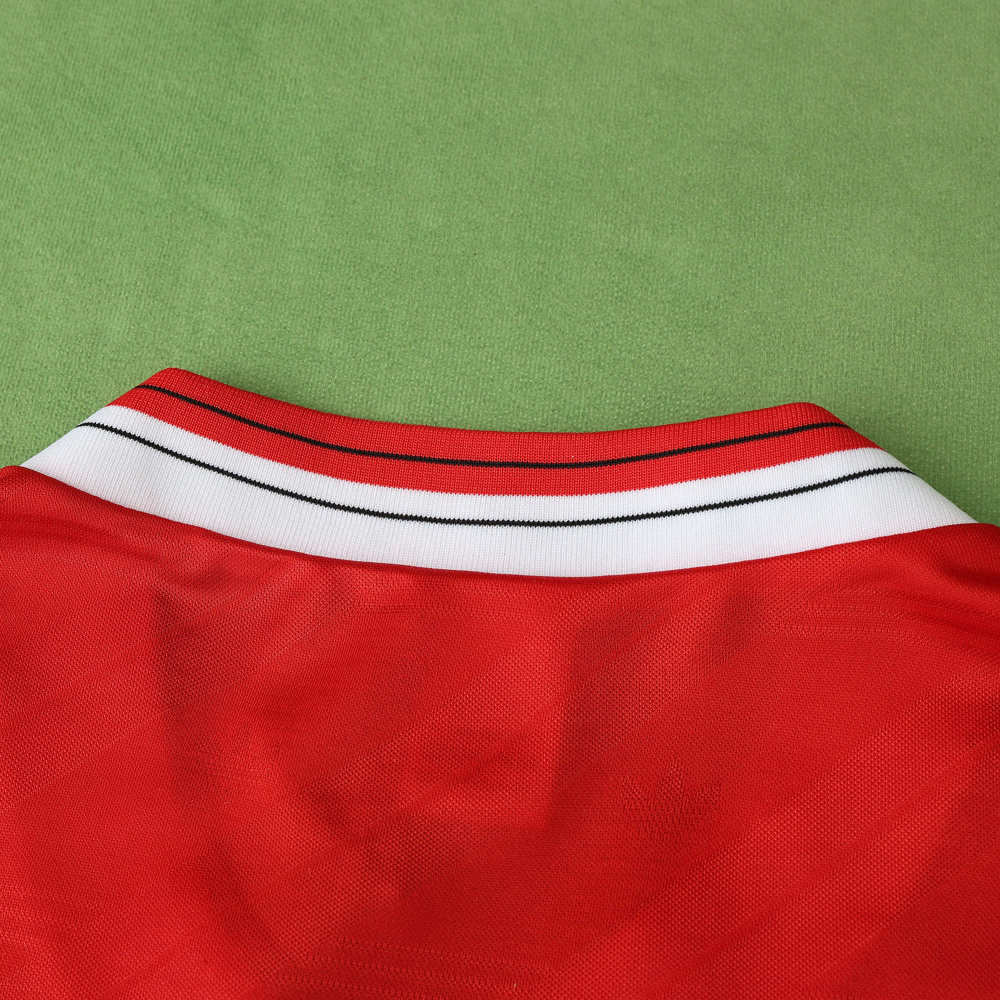 1984 season Manchester United F.C. home retro Fan version
