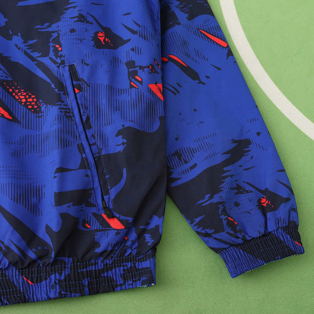 2425 England Wear on both sides windbreaker