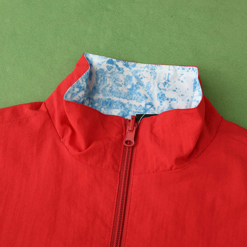 2425 Portugal Wear on both sides windbreaker