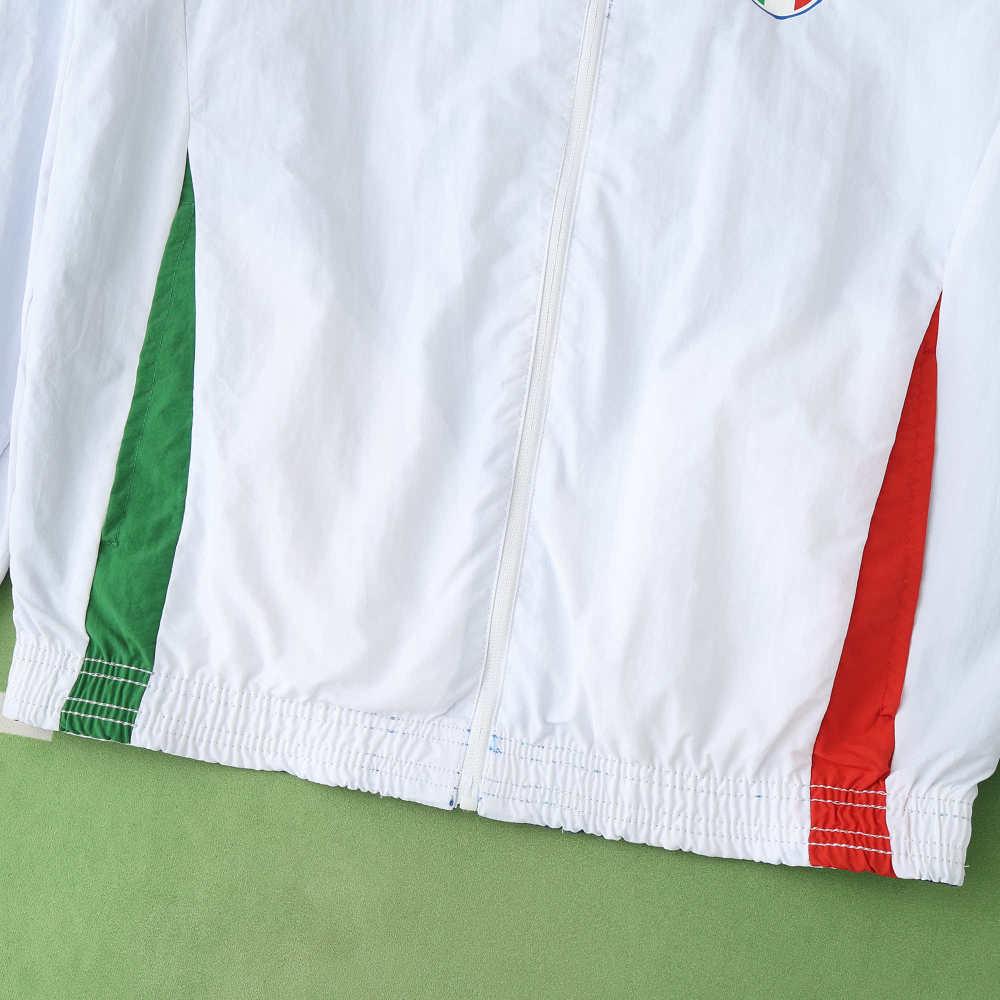 2425 Italy Wear on both sides windbreaker