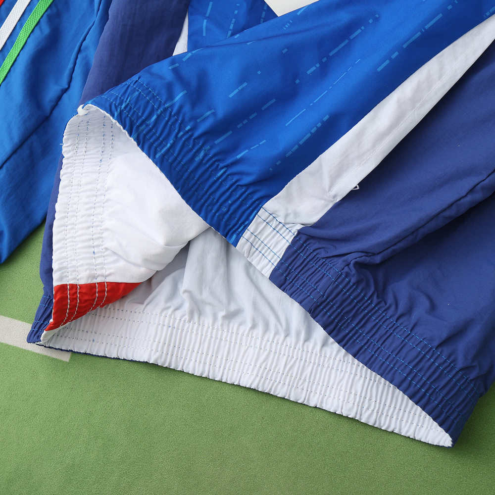2425 Italy Wear on both sides windbreaker