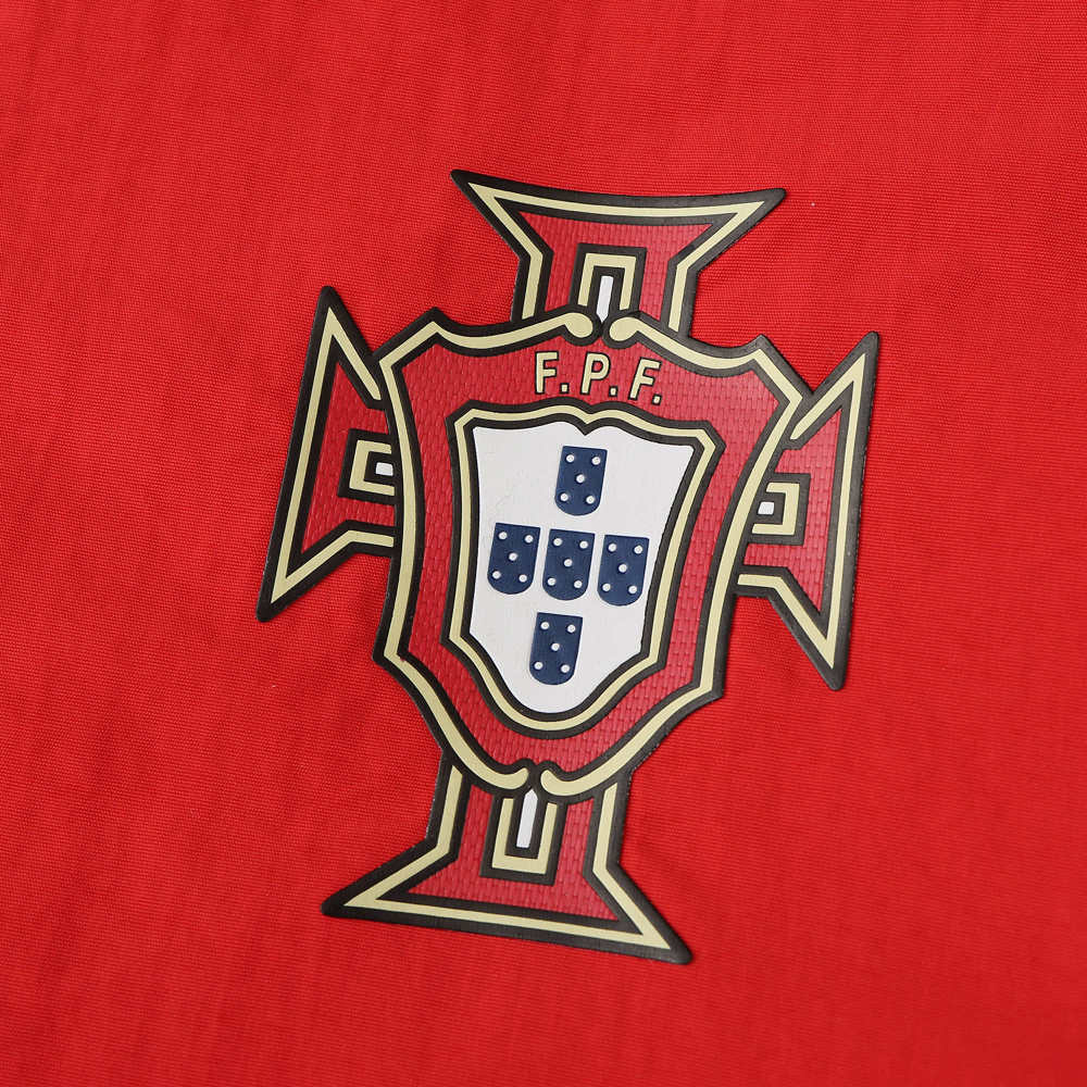 2425 Portugal Wear on both sides windbreaker