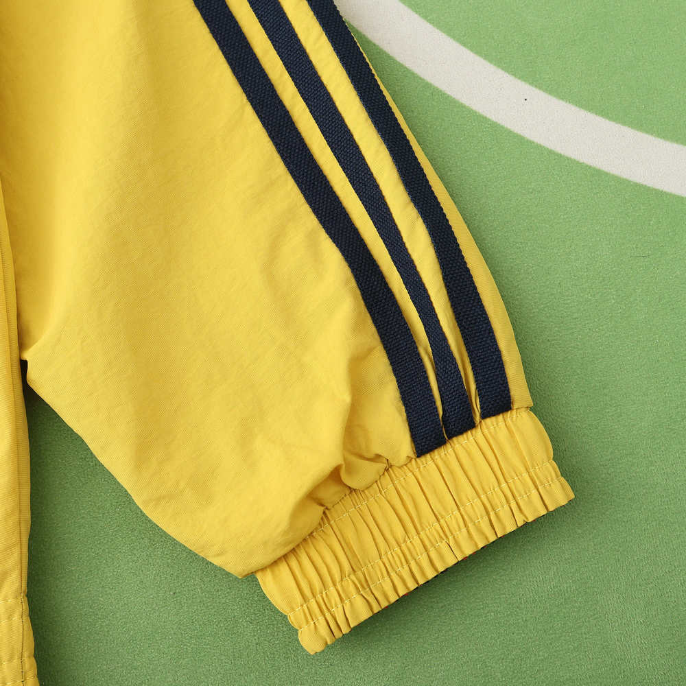2425 Real Madrid CF Wear on both sides windbreaker