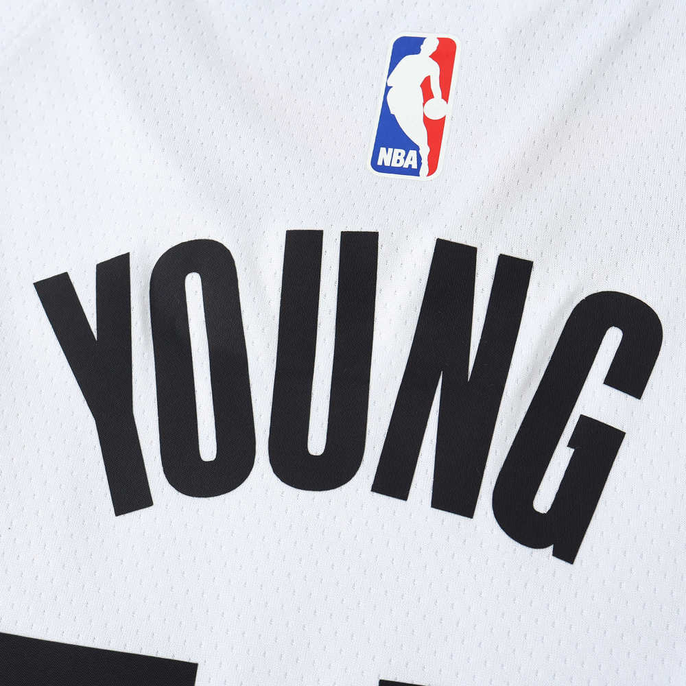 2425 NBA Atlanta Hawks 11#YOUNG