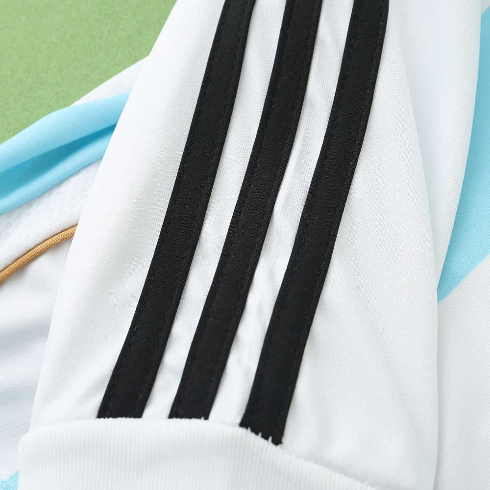 2006 season Argentina home Long sleeved retro Fan version
