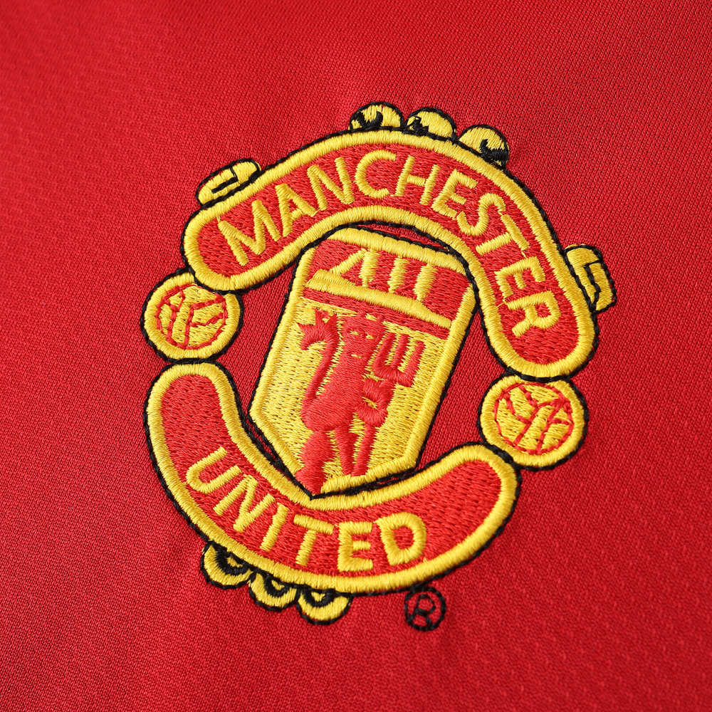 0405 season Manchester United F.C. home Long sleeved retro Fan version