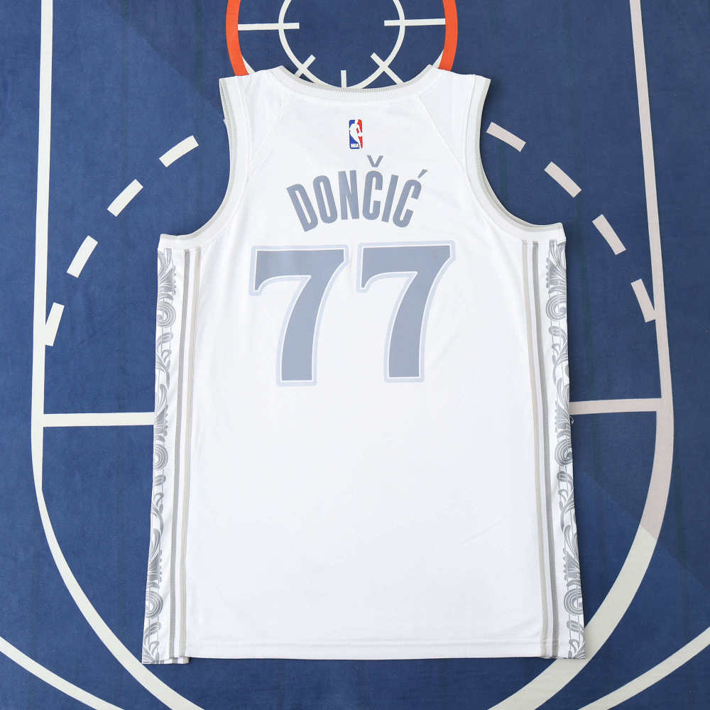 2425 NBA Dallas Mavericks 77#DONCIC