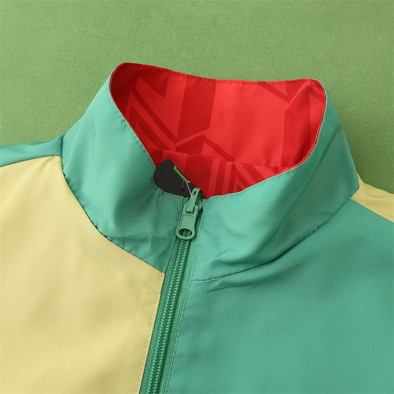 92-94Manchester United F.C. Wear on both sides windbreaker