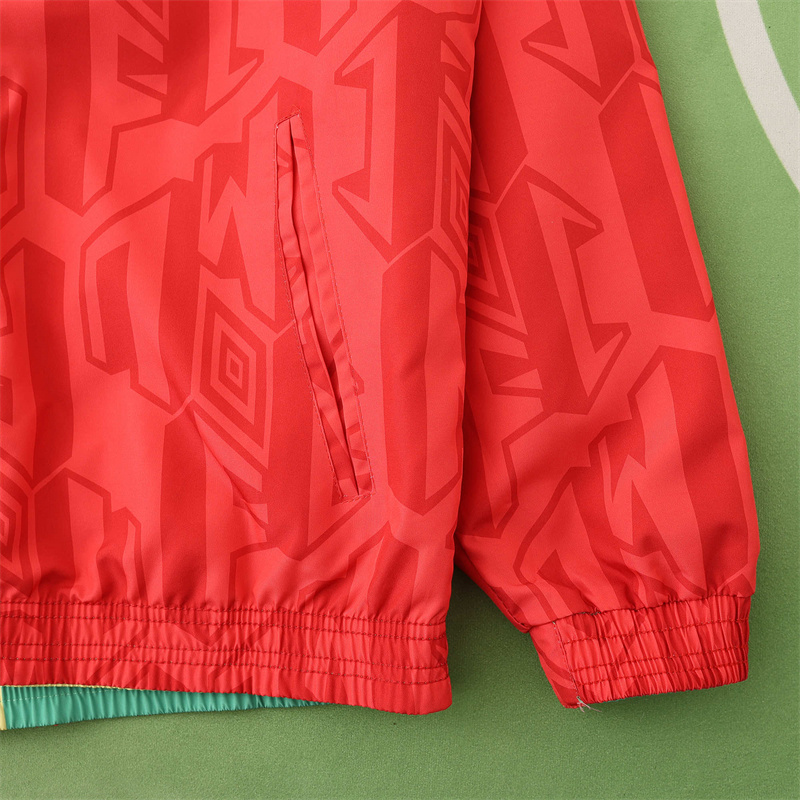 92-94Manchester United F.C. Wear on both sides windbreaker