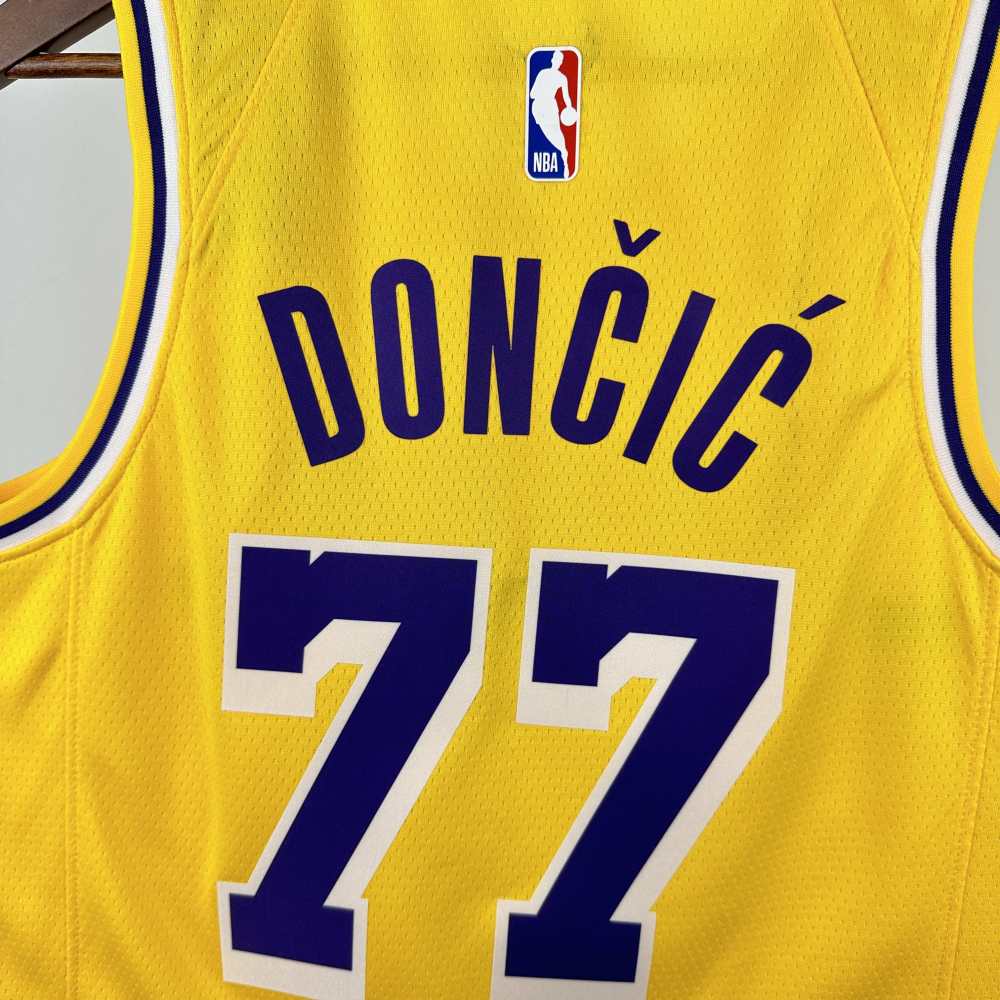 NBA L.A. Lakers 77#DONCIC