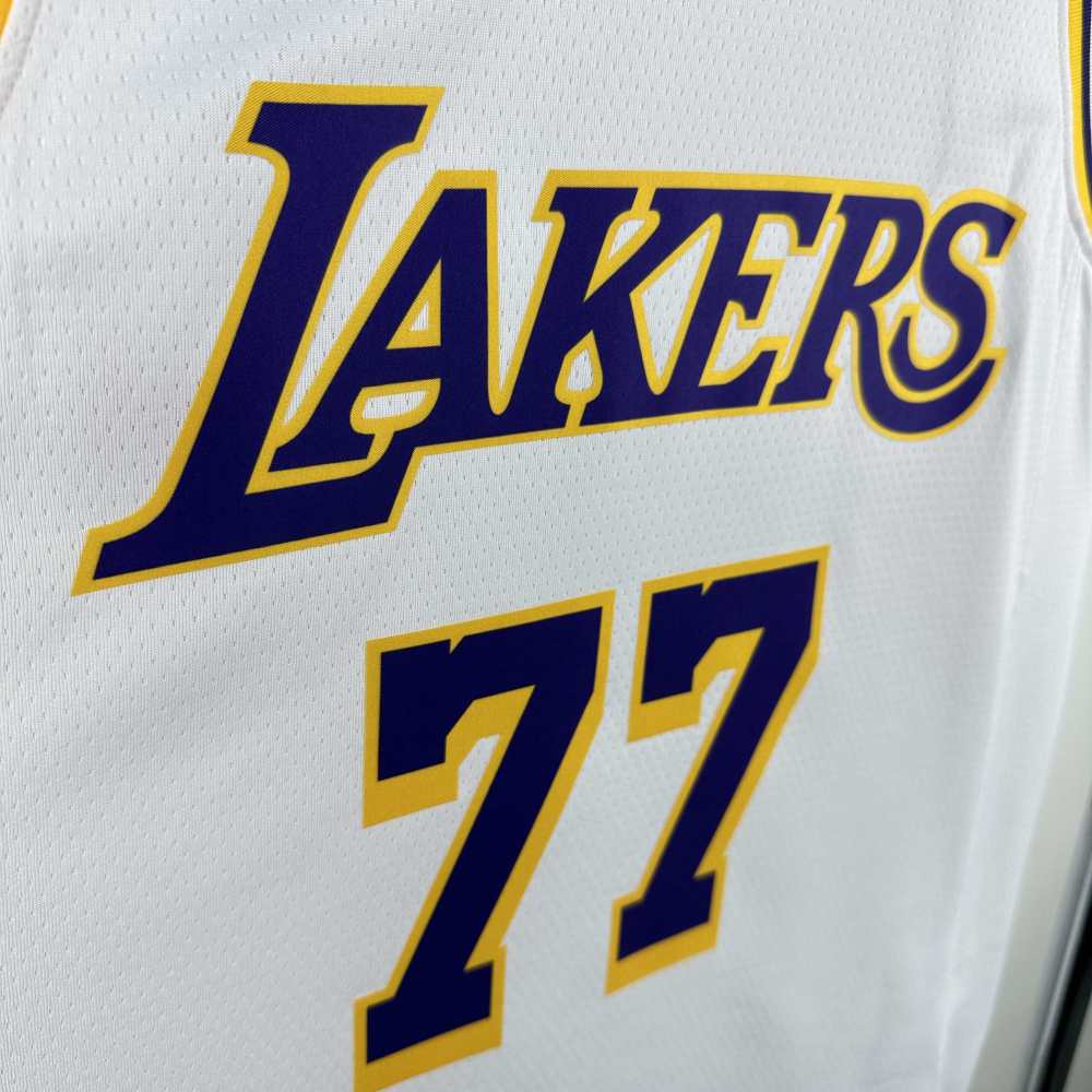 NBA L.A. Lakers 77#DONCIC