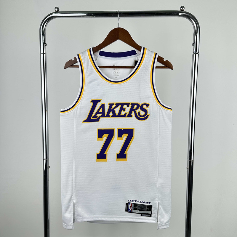 NBA L.A. Lakers 77#DONCIC