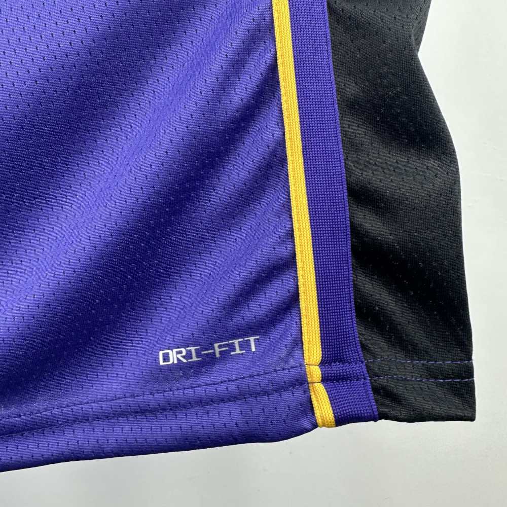 NBA L.A. Lakers 77#DONCIC