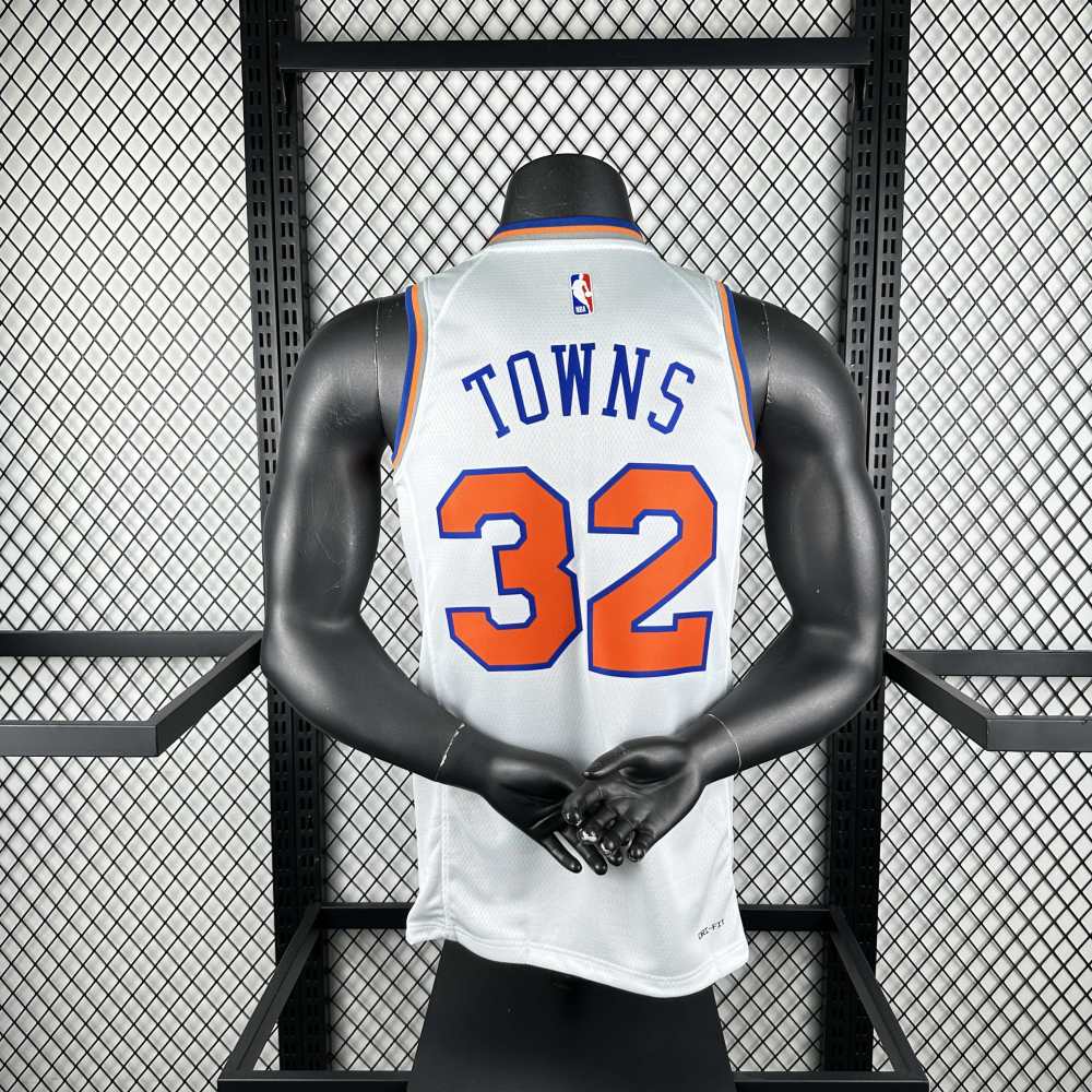 NBA New York Knicks 32#TOMNS