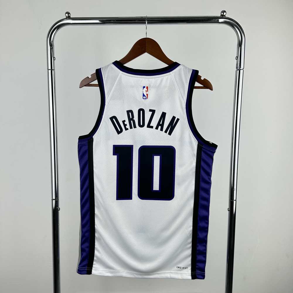 NBA Sacramento Kings 10#DEROZAN