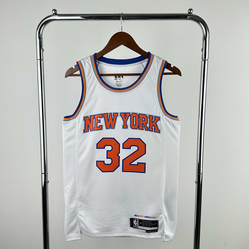NBA New York Knicks 32#TOMNS