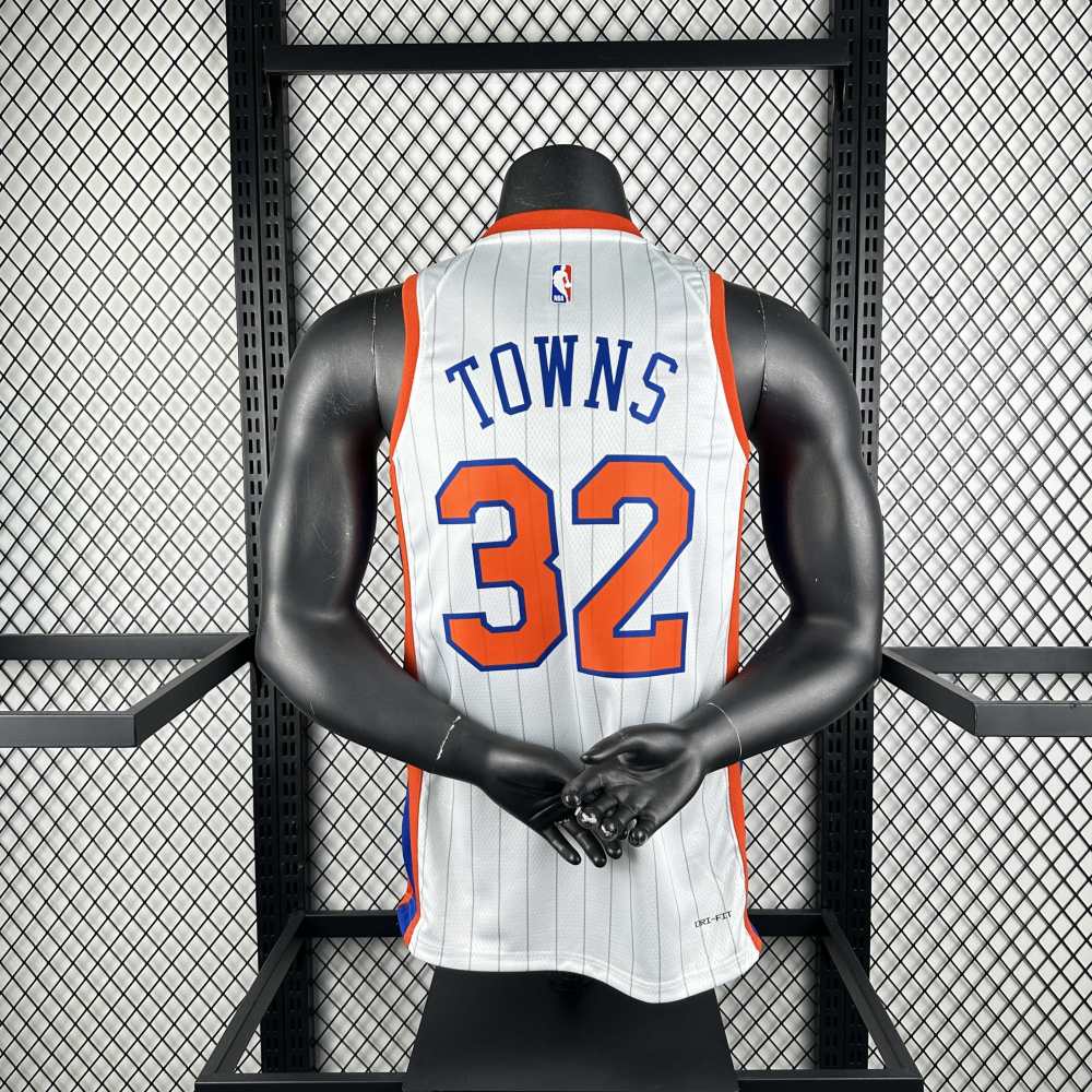 NBA New York Knicks 32#TOWNS