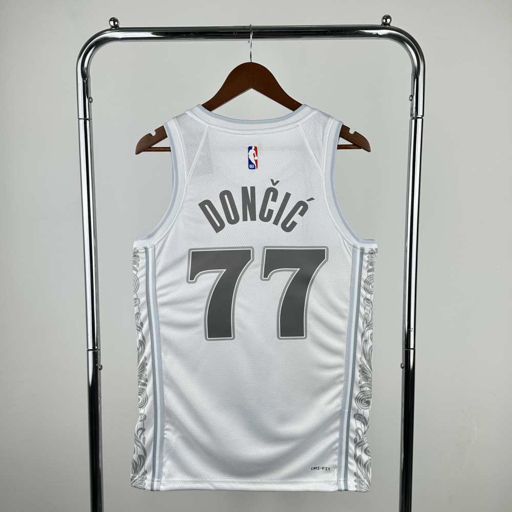 NBA Dallas Mavericks 77#DONCIC