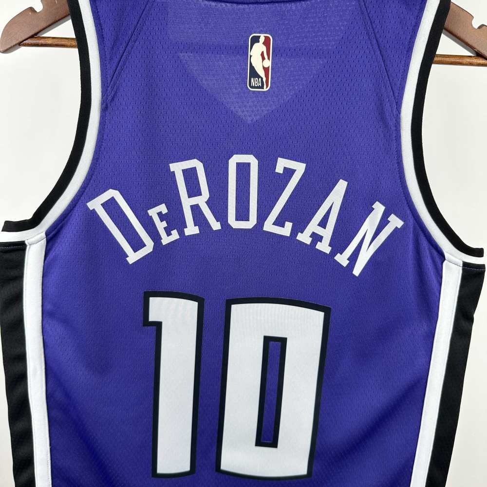 NBA Sacramento Kings 10#DEROZAN