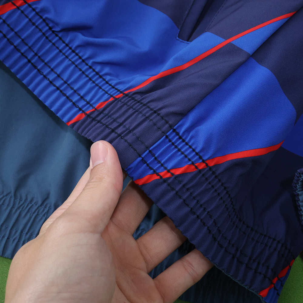 2425 Croatia Wear on both sides windbreaker