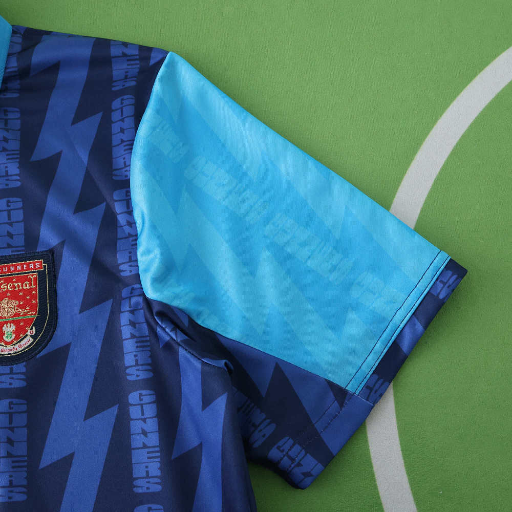 9495 season Arsenal F.C. away retro Fan version