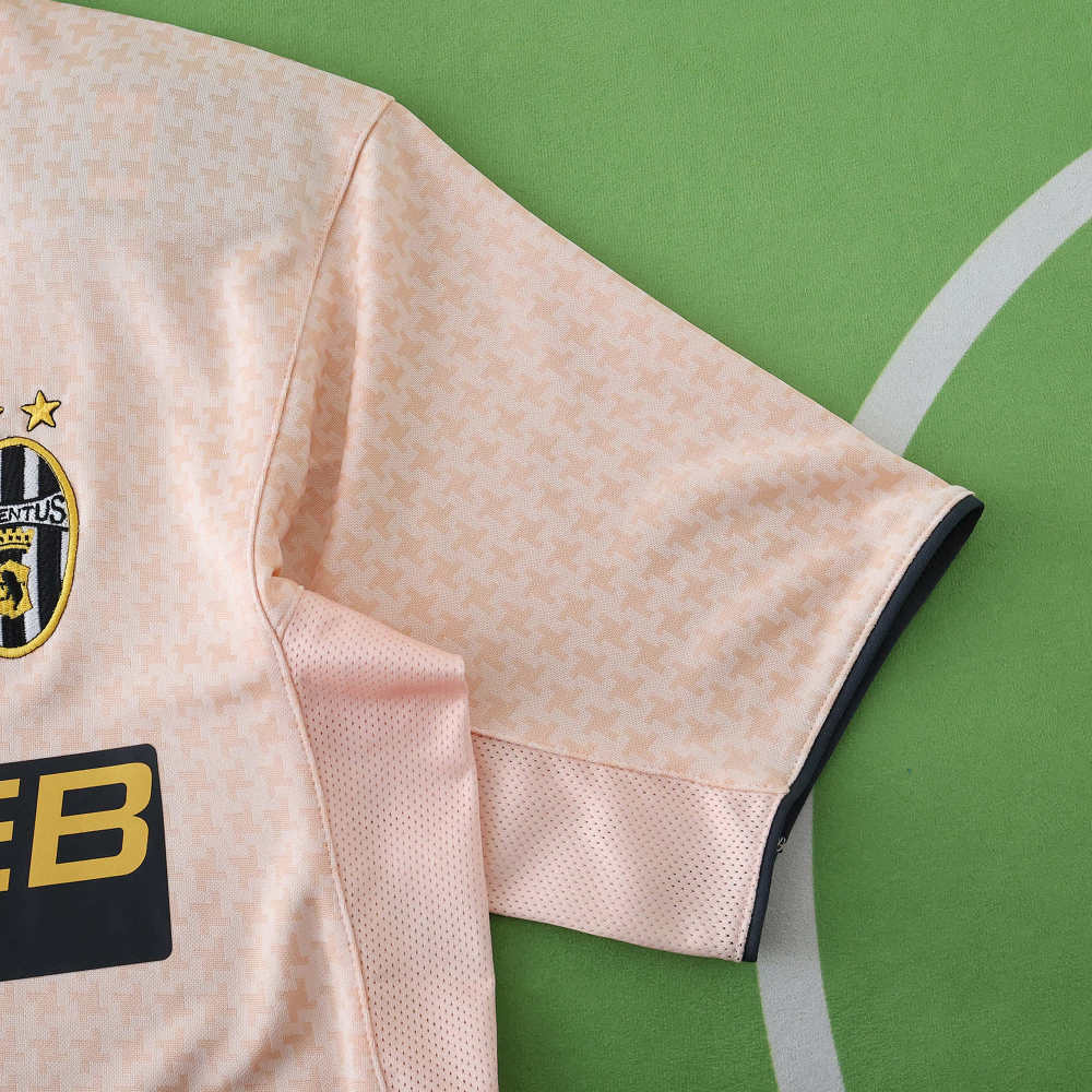 0304 season Juventus F.C. away retro Fan version