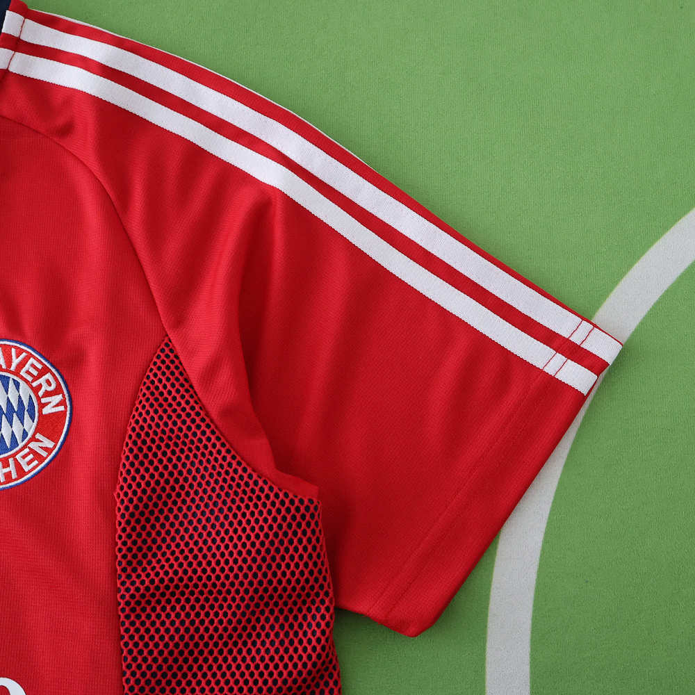 0203 season Fußball-Club Bayern München home retro Fan version