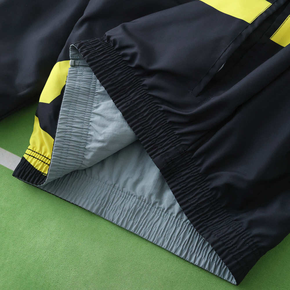 2425 Borussia Dortmund Wear on both sides windbreaker