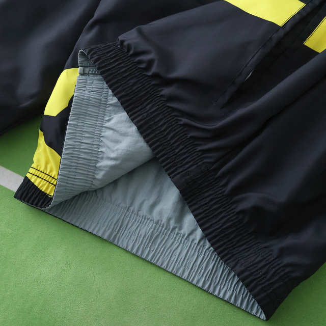 2425 Borussia Dortmund Wear on both sides windbreaker