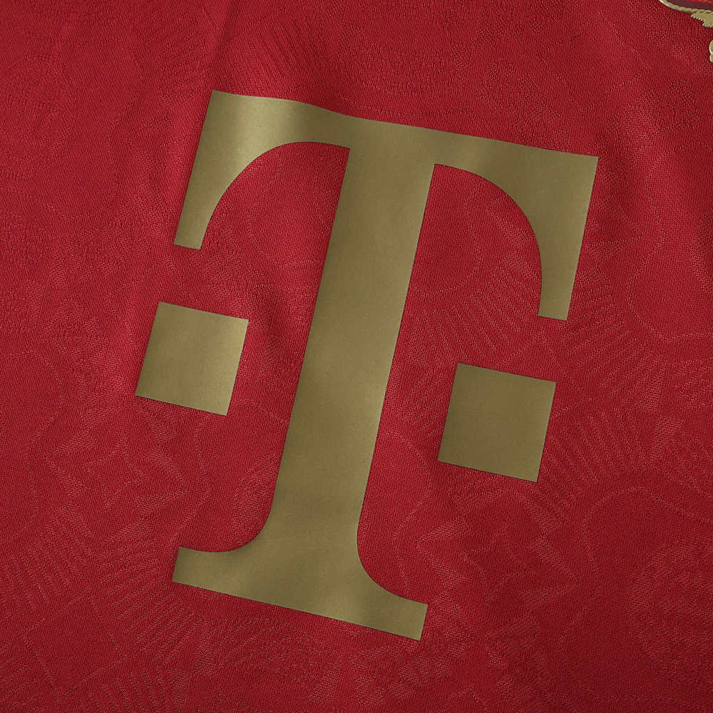 2425 Fußball-Club Bayern München 125th anniversary Player version